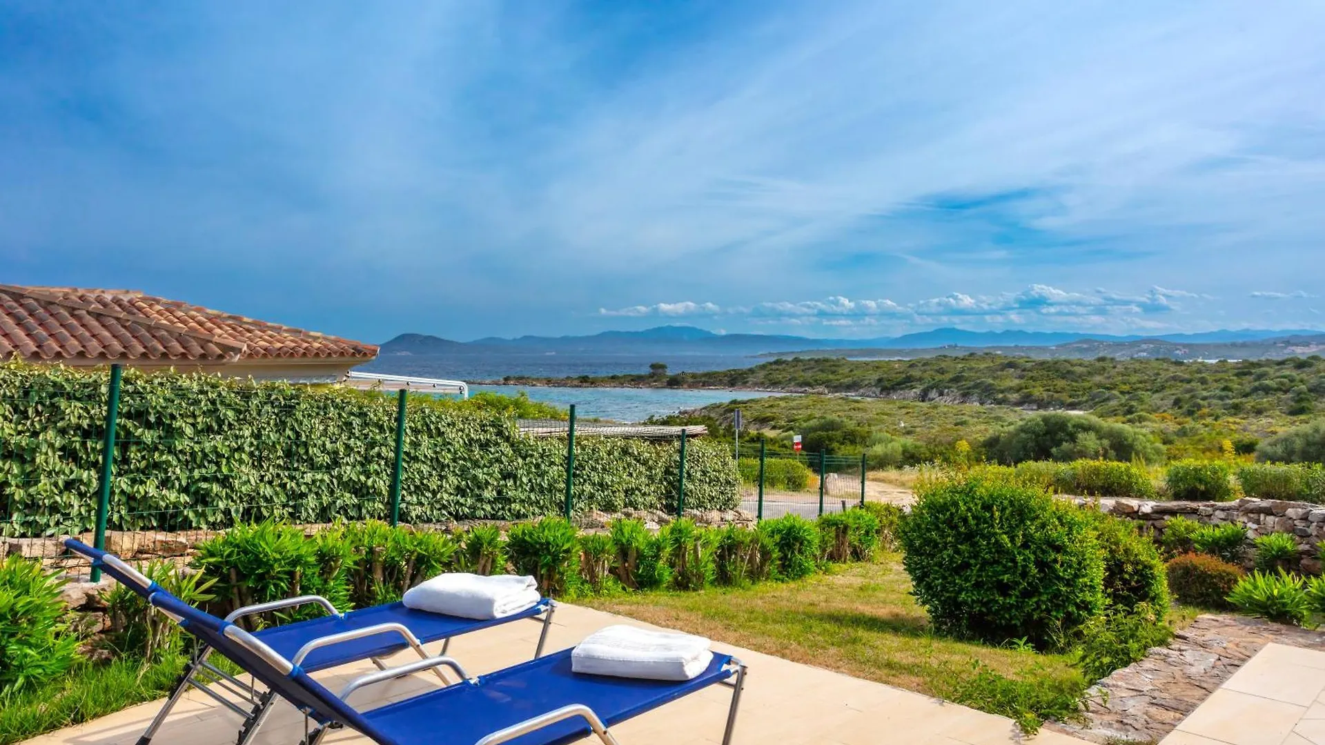 Villa Caposchiera A 150M Dal Mare Casa Tamponi 0*,  Italy