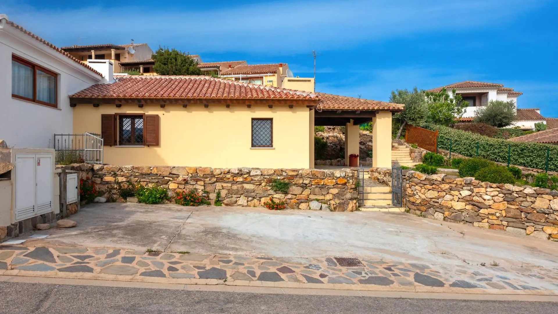 Villa Caposchiera A 150M Dal Mare Casa Tamponi 0*,  Italy